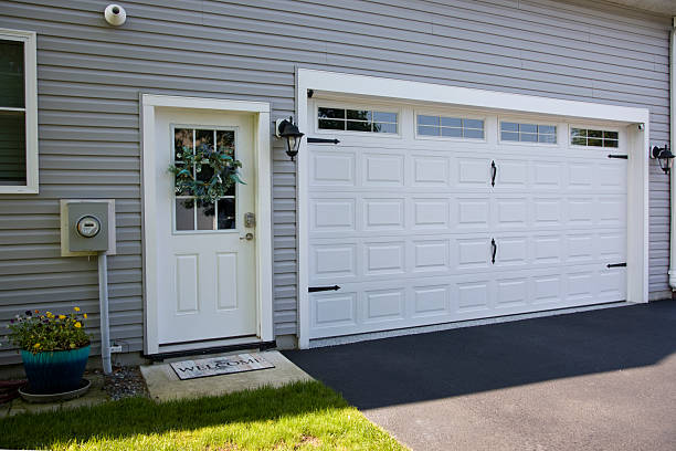 24/7 Emergency Garage Door Panel Replacement experts in Lake Placid, NY